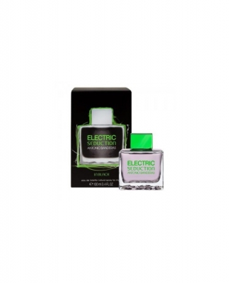 Antonio Banderas Electric Seduction In Black